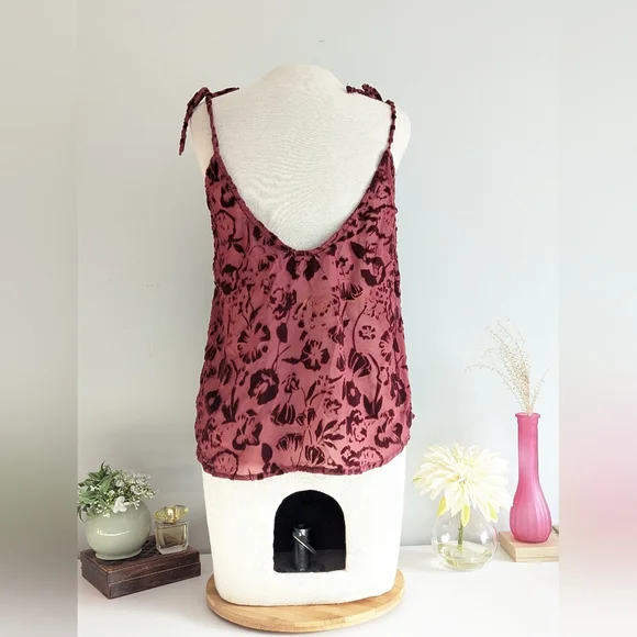 Lovers + Friends x Revolve Blair Camisole - Picture 4 of 11